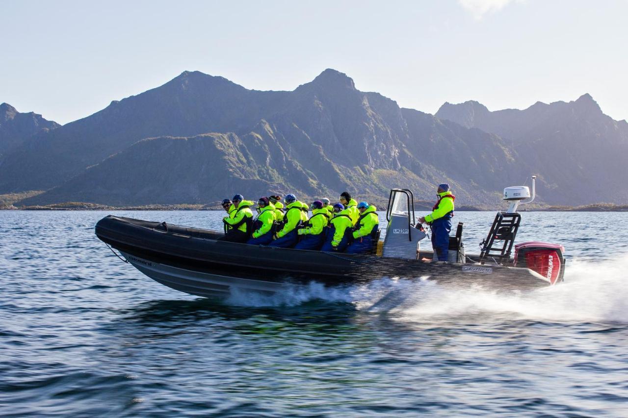 Fast 3* Svolvær
